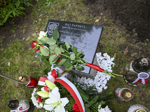 tablica pamiątkowa ku czci Nadkomisarza Stefana Mroza tablica pamiątkowa ku czci Nadkomisarza Stefana Mroza