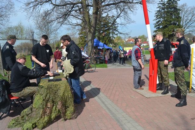 bezpieczna majowka barciany1