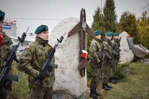 Uroczyste obchody 9. rocznicy katastrofy smoleńskiej 