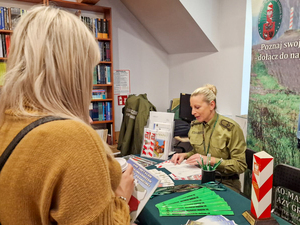 Funkcjonariusze z W-MOSG spotkali się ze studentami 