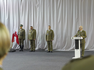 Pożegnanie z mundurem po ponad 42 i 33 latach służby Pożegnanie z mundurem po ponad 42 i 33 latach służby