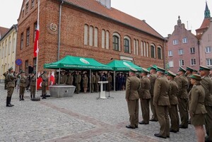podniesienie flagi państwowej W-MOSG podniesienie flagi państwowej W-MOSG