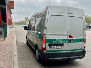 samochód służbowy Straży Granicznej na przejściu granicznym  w Dorohusku samochód służbowy Straży Granicznej na przejściu granicznym  w Dorohusku