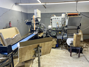 nielegalna fabryka papierosów nielegalna fabryka papierosów