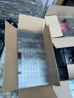 nielegalne papierosy w garażu nielegalne papierosy w garażu