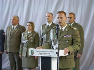 Komendant Warmińsko-Mazurskiego Oddziału Straży Granicznej gen. bryg. SG Daniel Wojtaszkiewicz w trakcie przemówienia Komendant Warmińsko-Mazurskiego Oddziału Straży Granicznej gen. bryg. SG Daniel Wojtaszkiewicz w trakcie przemówienia
