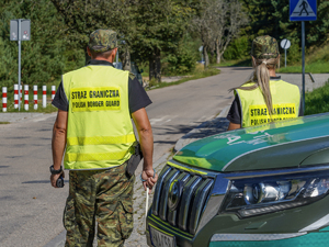 patrol funkcjonariuszy Straży Granicznej patrol funkcjonariuszy Straży Granicznej