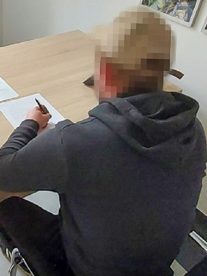 zatrzymany mężczyzna przez funkcjonariuszy Straży Granicznej, który nie płacił alimentów zatrzymany mężczyzna przez funkcjonariuszy Straży Granicznej, który nie płacił alimentów
